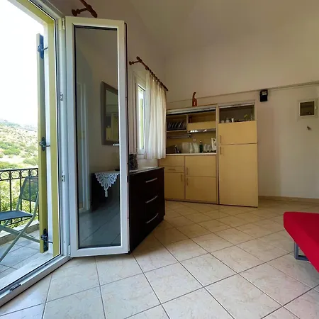 Afroessa Apartmán Mesaria (Andros)