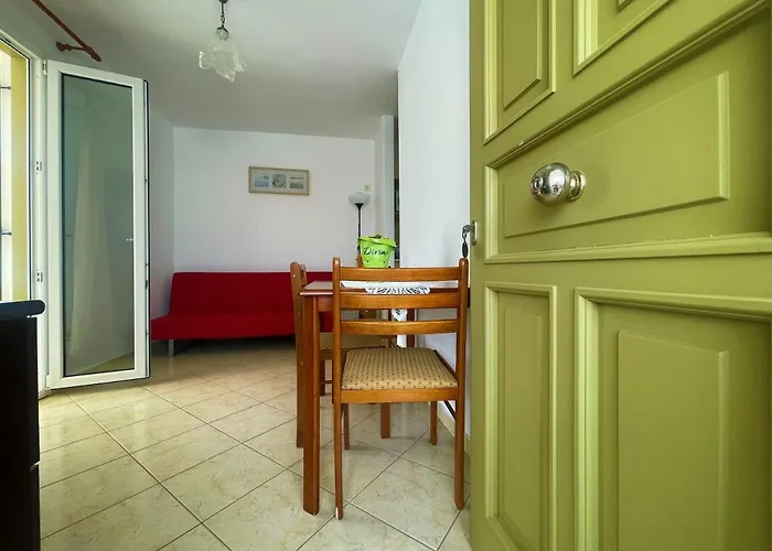 Afroessa Mesaria (Andros)